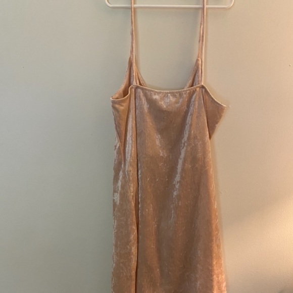Forever 21 Blush Velvet Mini Dress - Picture 6 of 6